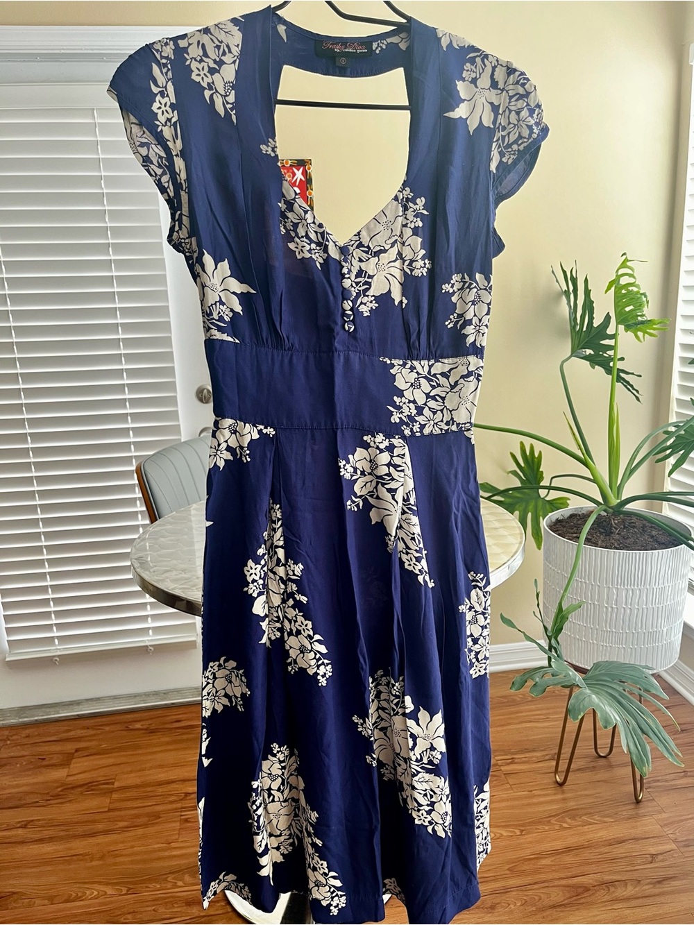 Trashy Diva Blue Hawaiian Hottie Dress EUC